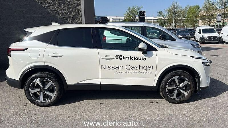 Nissan Qashqai MHEV 140 CV N-Connecta