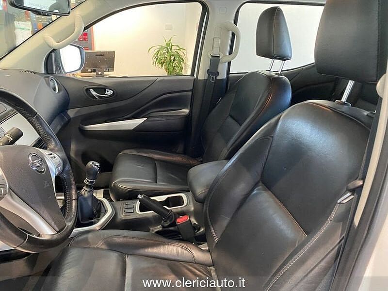 Nissan Navara 2.3 dCi 4WD Double Cab N-Connecta