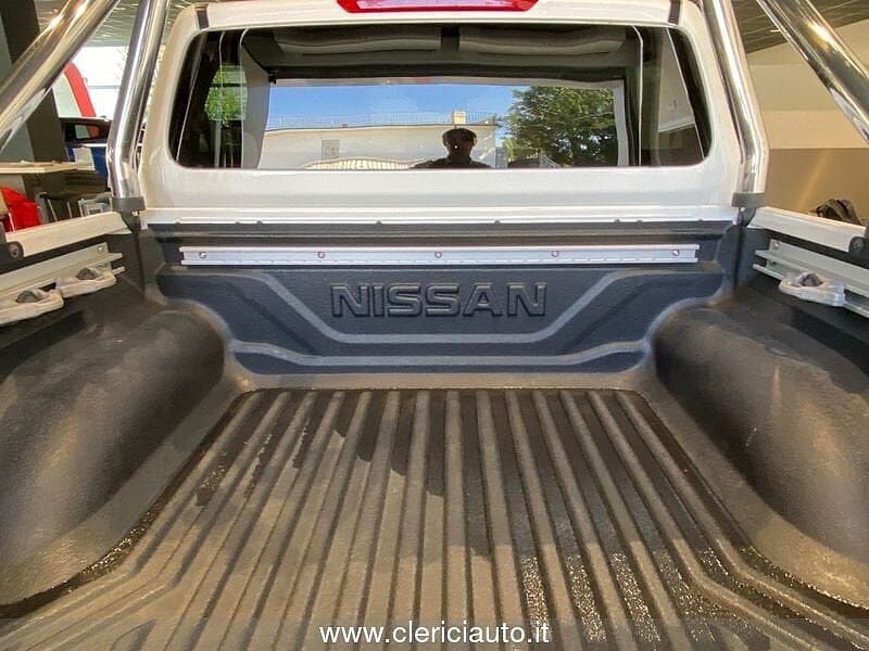 Nissan Navara 2.3 dCi 4WD Double Cab N-Connecta