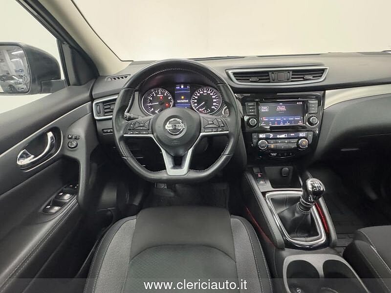 Nissan Qashqai 1.3 DIG-T 140 CV N-Connecta (TETTO PAN. )