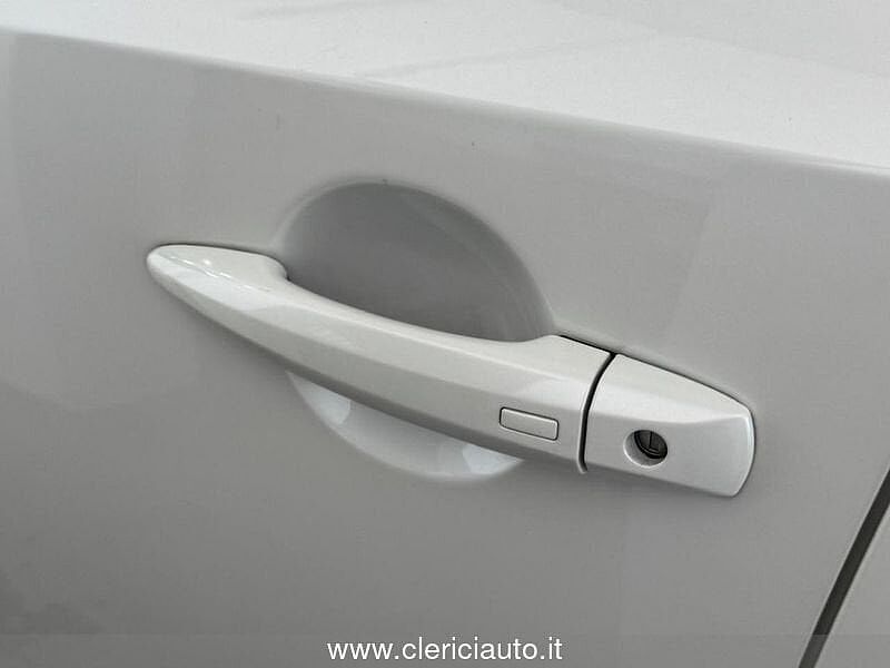 Nissan Qashqai MHEV 140 CV N-Connecta