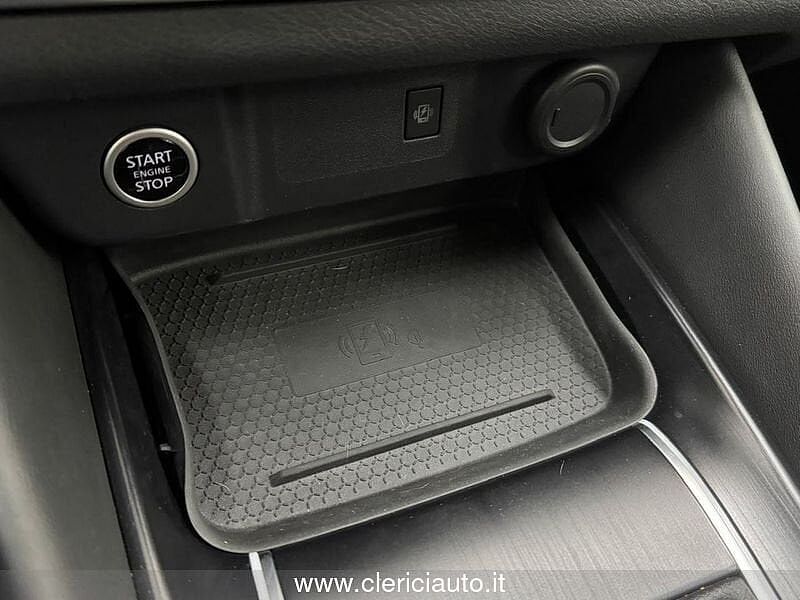 Nissan Qashqai MHEV 140 CV N-Connecta