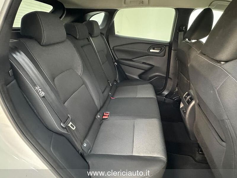 Nissan Qashqai MHEV 140 CV N-Connecta